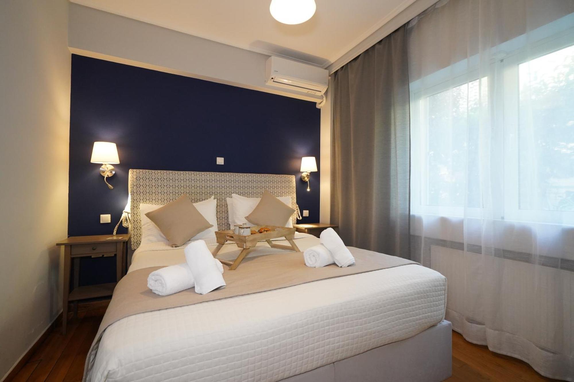 Garden Apartment Next To The Mall -Private Parking Athen Eksteriør billede